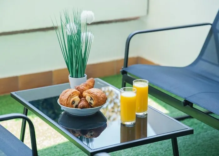 Le Prestigieux Acces Direct Port Et *