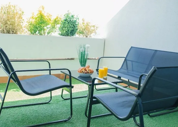 Le Prestigieux Acces Direct Port Et