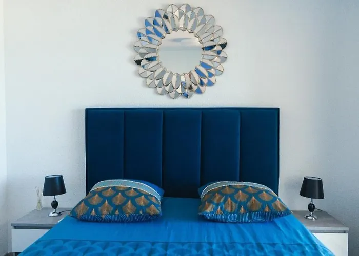 Le Prestigieux Acces Direct Port Et Daire *